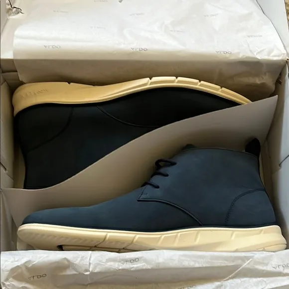 🌸 - Aldo Men's Blue Chukka Boots