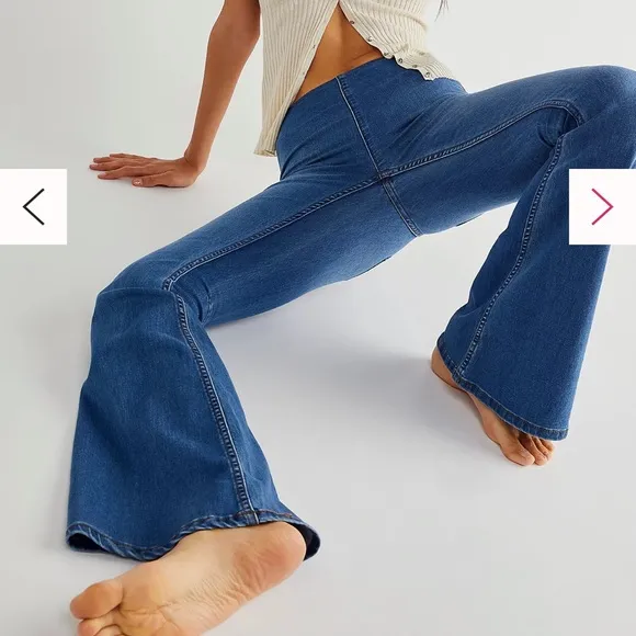🧡 Free People We the Free Penny Gummy Pull-On Flare Jeans Echo Blue