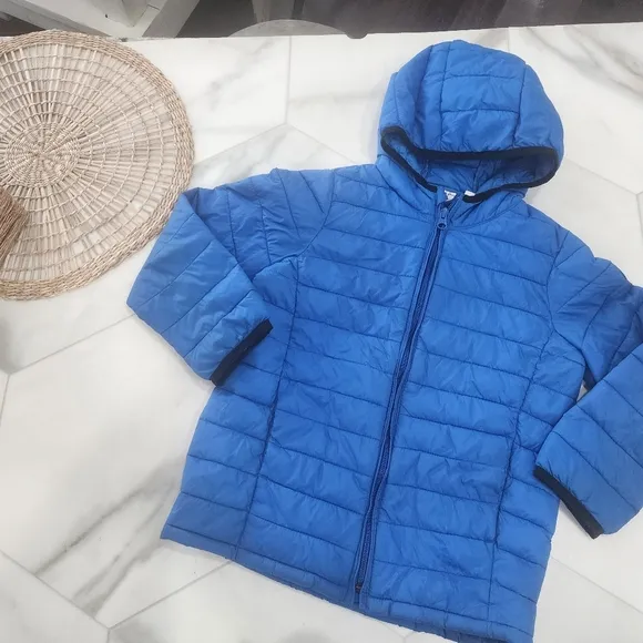 [ GAP KIDS] boys size Small,  blue zip up hooded prima loft down coat.