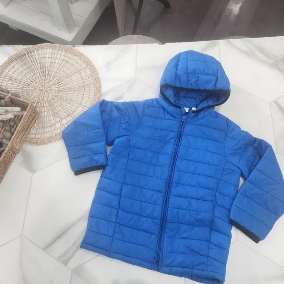 [ GAP KIDS] boys size Small,  blue zip up hooded prima loft down coat.