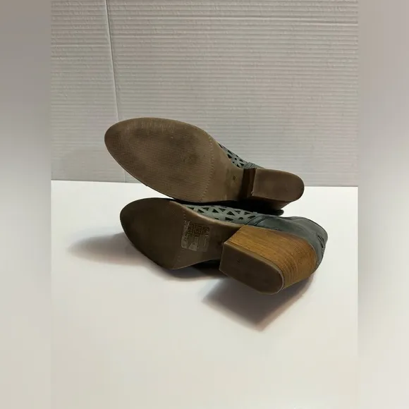 - Musse &amp; Cloud Shoes