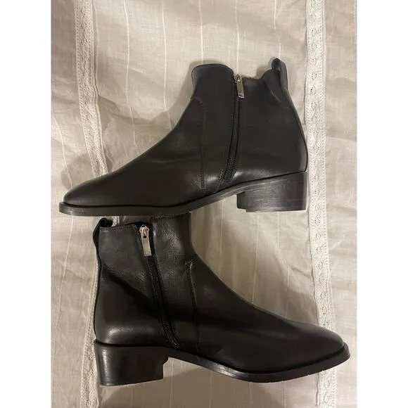 $525 Aquatalia Colbie Weatherproof Black Leather Bootie Boots Dual Zippers 10