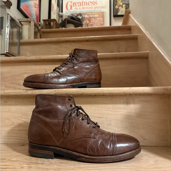 82% ⬇️ Retail - Officine Creative 7-Eyelet Brown Leather Boots - Mens 10US/43EU.