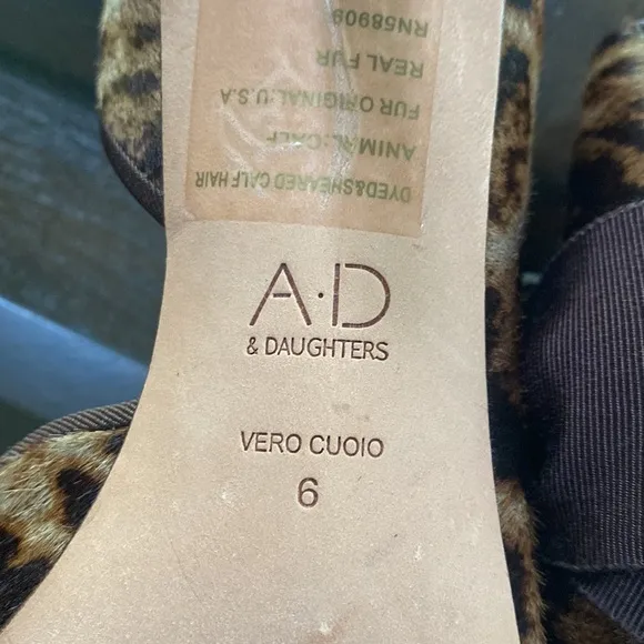 AD &amp; DAUGHTERS Cavielle Leopard Print Haircalf Bow Detail d'Orsay