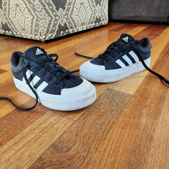 Addidas Nizza Platform Sneakers Size 8
