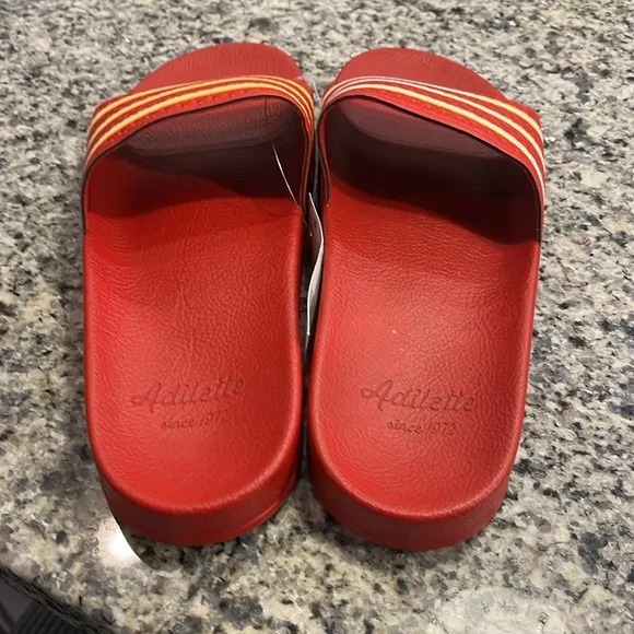 Adidas Adilette Slides Sandals Shoes new GX9899 Made in Italy Mens Size 11