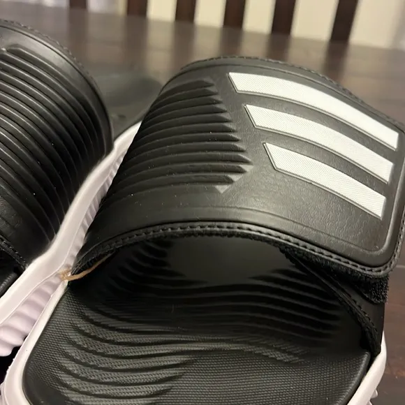 Adidas Alphabounce 2.0 Slides Sandals Shoes GY9415 new black white Mens Size 13
