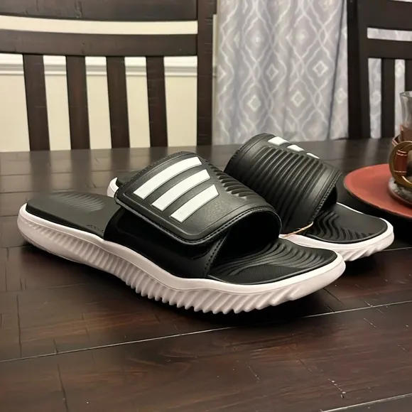 Adidas Alphabounce 2.0 Slides Sandals Shoes GY9415 new black white Mens Size 13