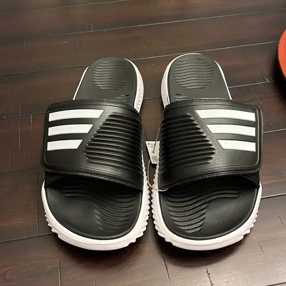 Adidas Alphabounce 2.0 Slides Sandals Shoes GY9415 new black white Mens Size 13