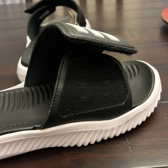 Adidas Alphabounce 2.0 Slides Sandals Shoes GY9415 new black white Mens Size 13
