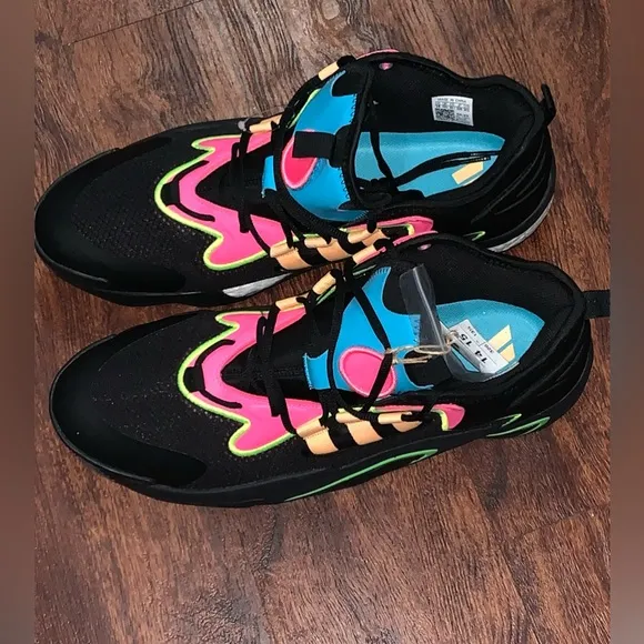 Adidas BYW Select size 14