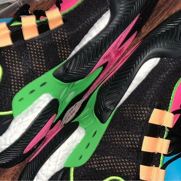 Adidas BYW Select size 14