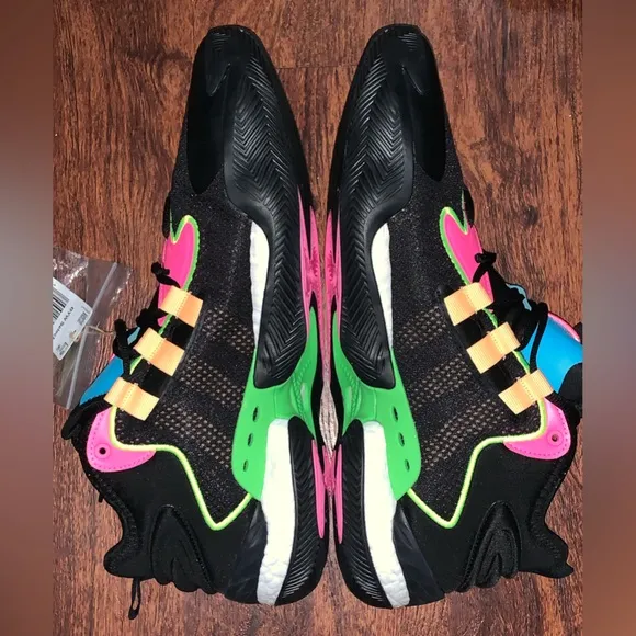 Adidas BYW Select size 14