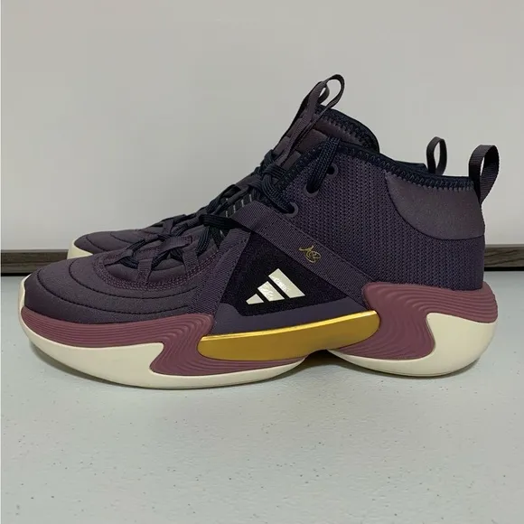 Adidas Exhibit Select Candace Parker Mid Basketball Shoes-Size 8 New