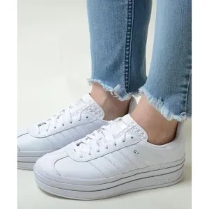 Adidas Gazelle Bold Leather Lace Up Low Top Platform Sneakers White Silver 9.5