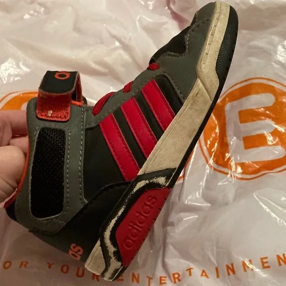 Adidas Kids Size 10K Velcro High Top Sneakers