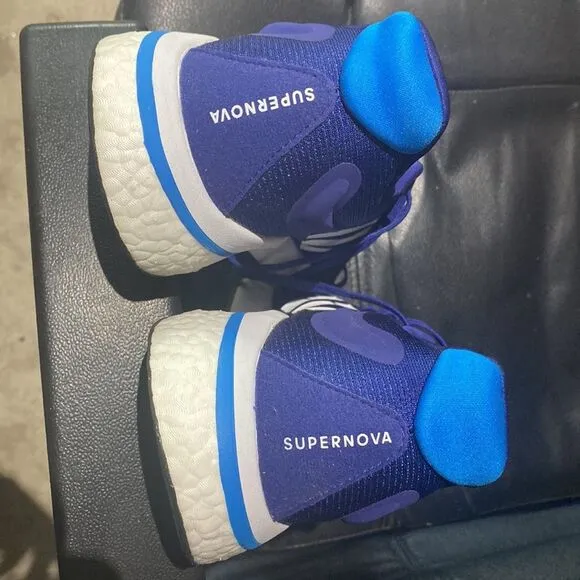 adidas Men's Supernova   Running Shoe 👟 size 10