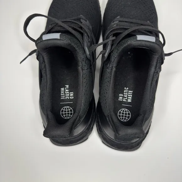 Adidas Men’s UltraBoost 1.0 DNA Shoes size 8.5