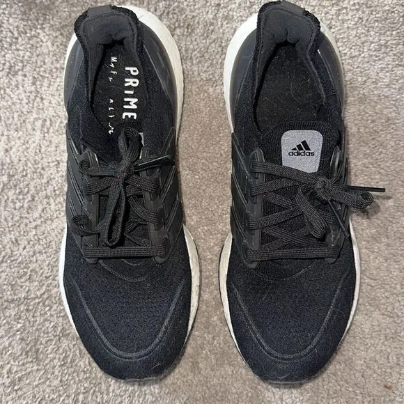 Adidas Men’s Ultraboost  22 Heat.rdy Running Shoes!