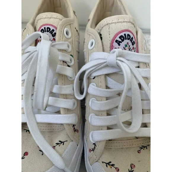 Adidas Originals Nizza Floral Platform Sneakers white, cream, floral size 8.5