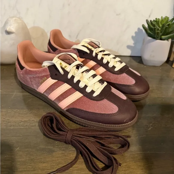 adidas Samba OG Velvet Warm Clay / Clear Orange / Shadow Brown
