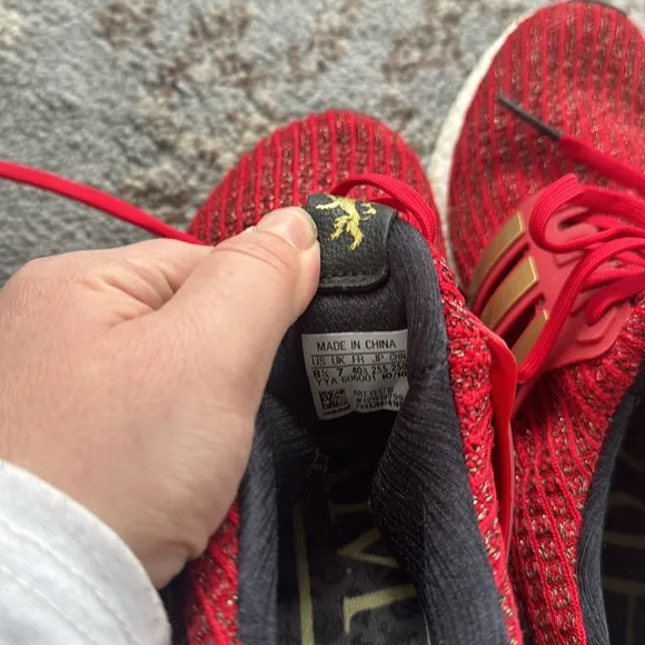 ADIDAS X GAME OF THRONES HOUSE LANNISTER ULTRABOOST SHOES 8.5