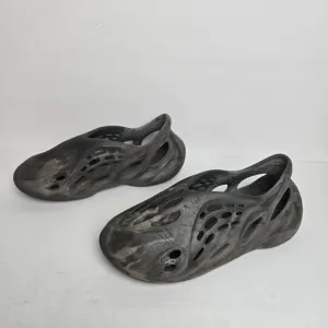 Adidas Yeezy Foam RNR Slip-On Shoes in Gray Camo US Men's Size 9