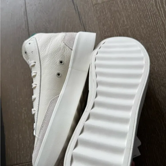 Adidas znsored High-Top Sneakers in White and Green