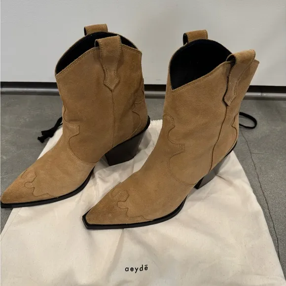 Aeyde Albi boots (7)