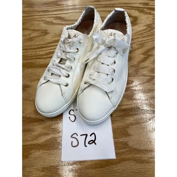 AGL Suzie Sneaker 10 Ivory Leather Lace Up Low Top Walking Comfort Shoes S72
