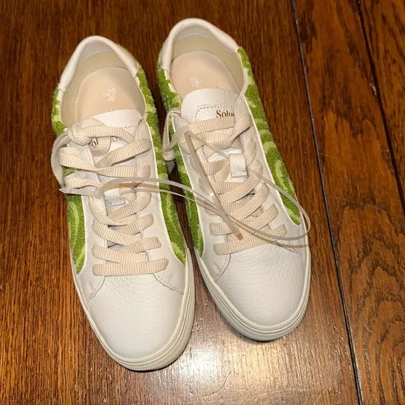 Aikido’s Ibiza Platform Psychedelic Spiral Sneakers in Forest Green size 7.5
