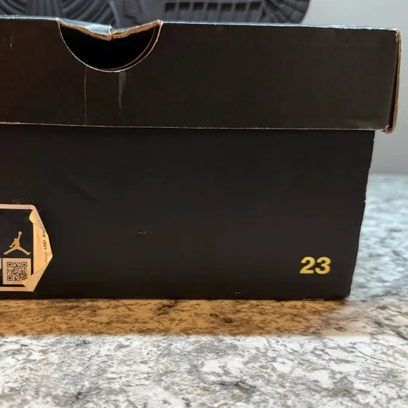 Air Jordan 1 Low Black and Light Pink