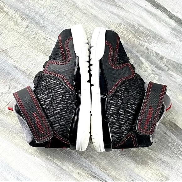 Air Jordan Baby Sneakers High Top Black Red Baby Jordan Basketball Shoe 3c