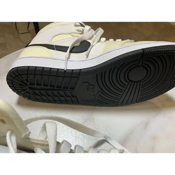 Air Jordan Nike Coconut Milk High Top Lace Up Perforated Sneakers Size 7.5