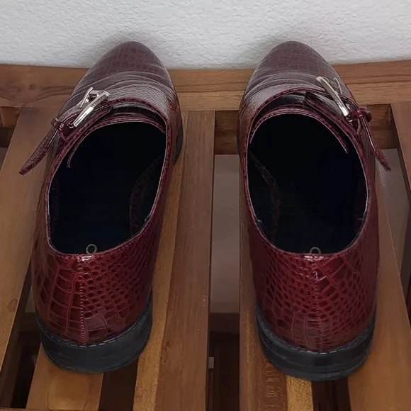 Aldo crocodile dress shoes with strape