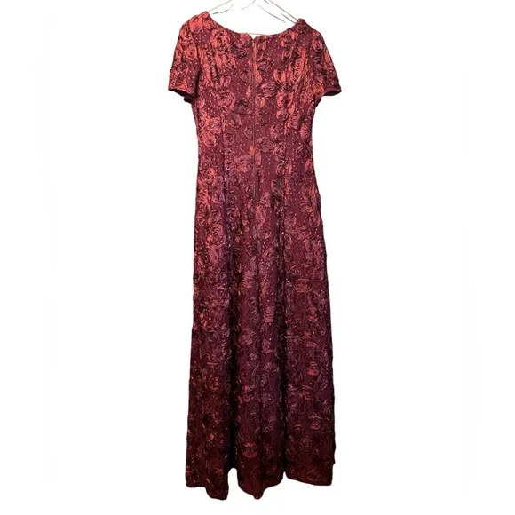 Alex Evenings Embellished Rosette Lace A-Line Gown Merlot Women Sz 8 hemmed NWOT