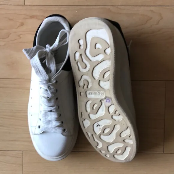 Alexander McQueen leather platform sneakers