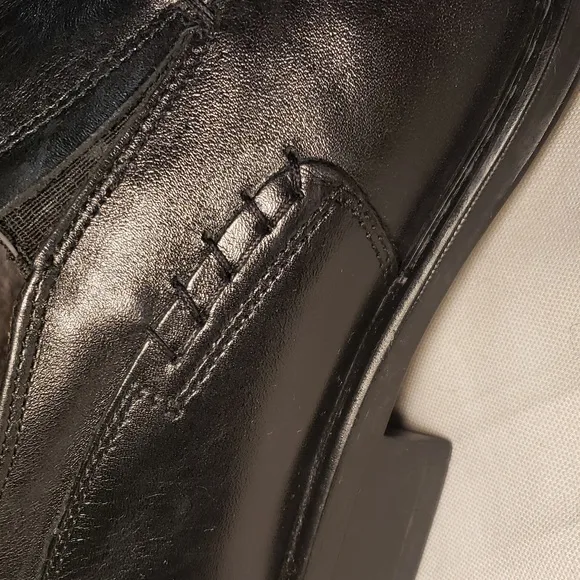 Alfani mens black leather slip on dress shoes,size 10.5
