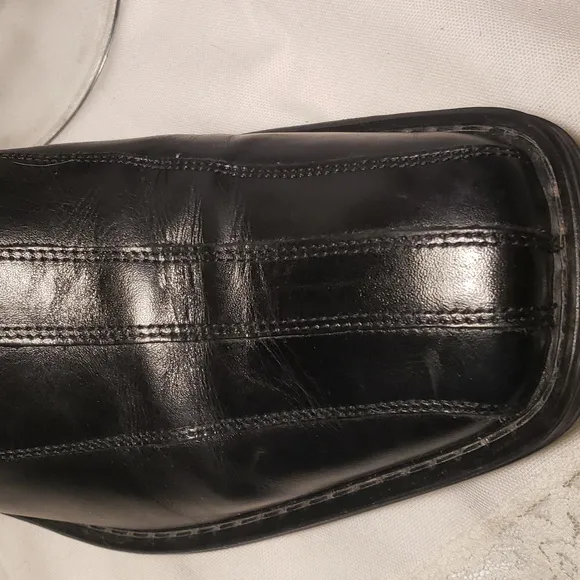 Alfani mens black leather slip on dress shoes,size 10.5
