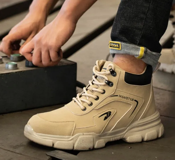 All-Season Labor Protection Shoes Anti-smash Anti-puncture Waterproof Lightweight Safety Shoes Work/Outdoor Safety Shoes