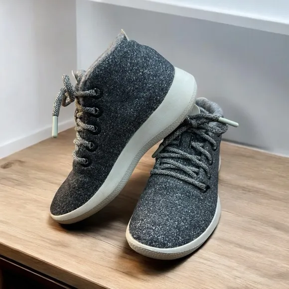 ALLBIRDS CLASSICS: Natural Grey (Light Grey Sole) Wool Runner Up Mizzle