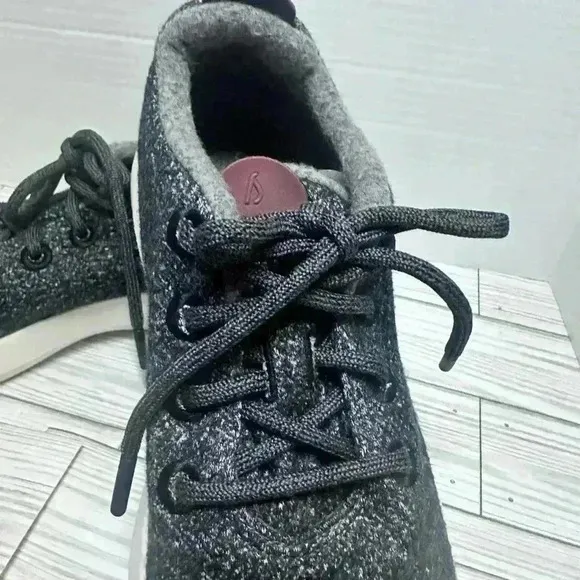 Allbirds Dark Grey Mizzle Wool Runners Size 10 Men’s