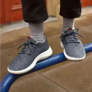 Allbirds Dark Grey Mizzle Wool Runners Size 10 Men’s