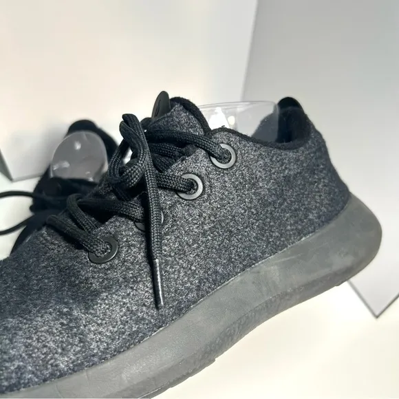 Allbirds Men's Natural Black with Natural Black Sole Mizzles in Size 10