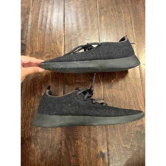 Allbirds Men’s Wool Runners Black size 9