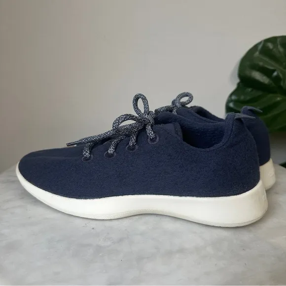 ALLBIRDS Wool Tree Runners Sneakers LaceUp shoes navy blue Men’s 8