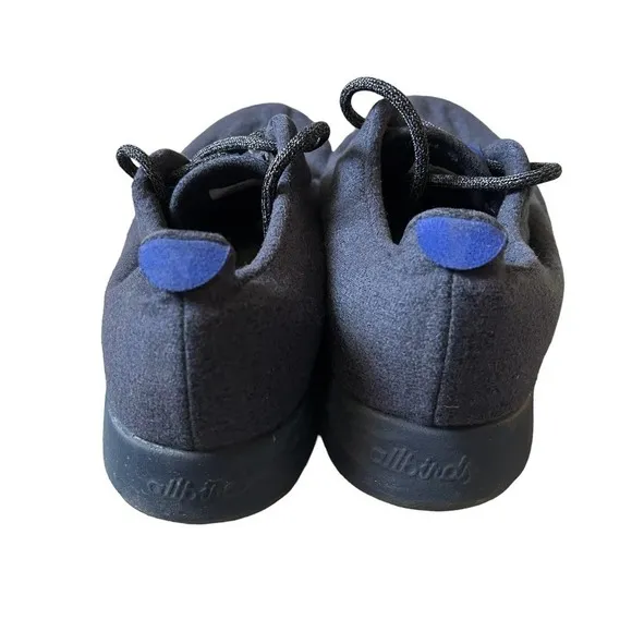 Allbirds X Outdoor Voices Wool Runners in Navy