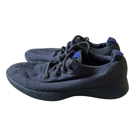 Allbirds X Outdoor Voices Wool Runners in Navy