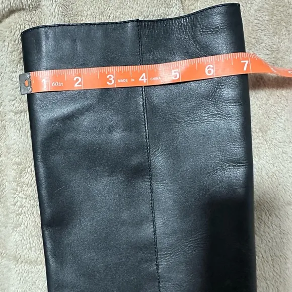 &amp; Other Stories Elegant Black Leather Knee-High Boots