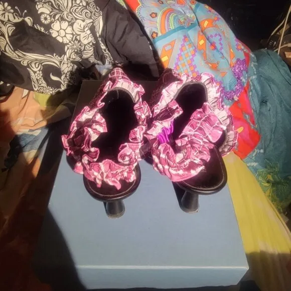 Amy Crookes Sling Back Shoes Lavender Pink